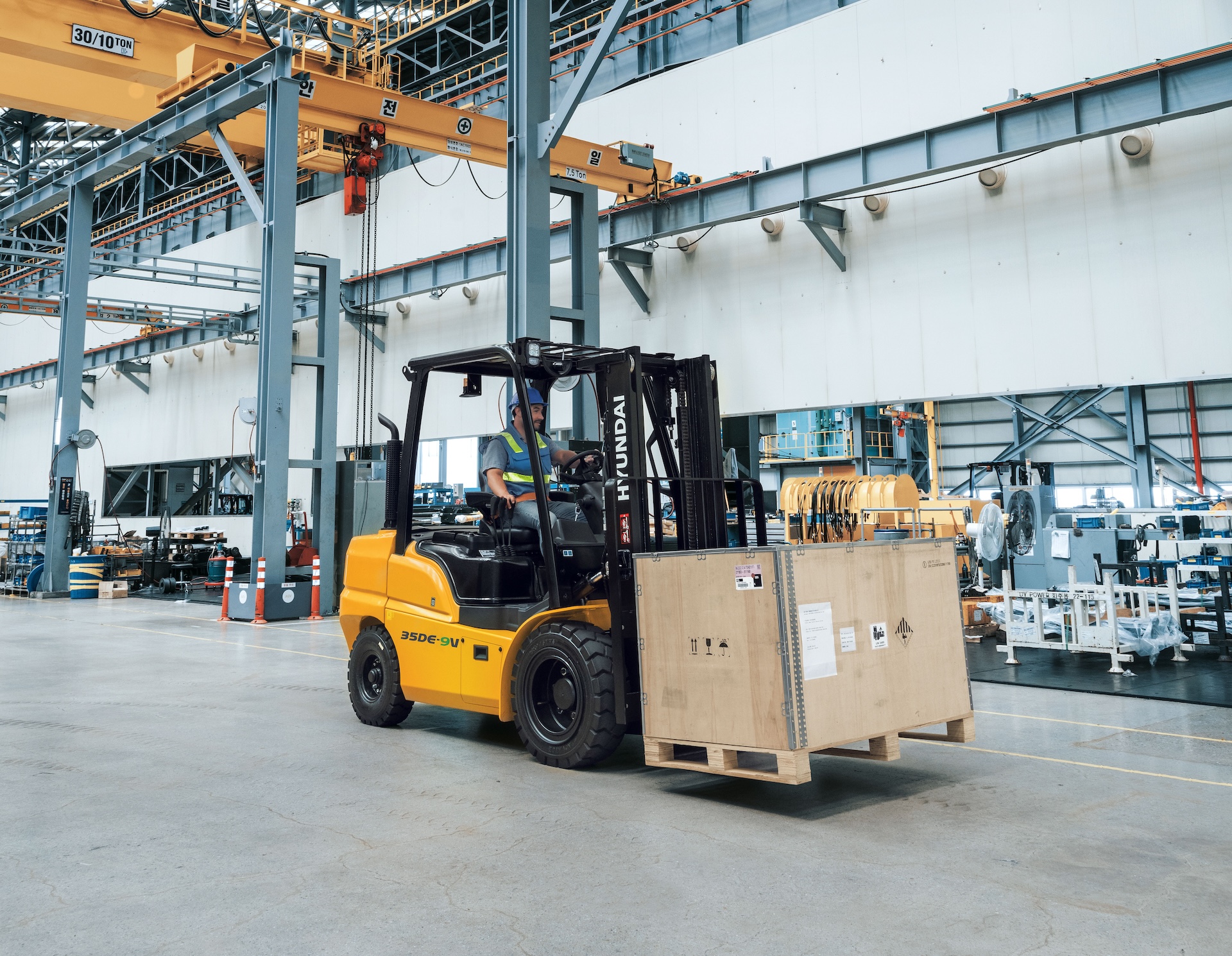 www.nieuweheftruckkopen.nl-25DE-9V-30DE-9V-35DE-9V-diesel-vorkheftruck-forklift-25ton-3ton-35ton-2500kg-3000kg-3500kg