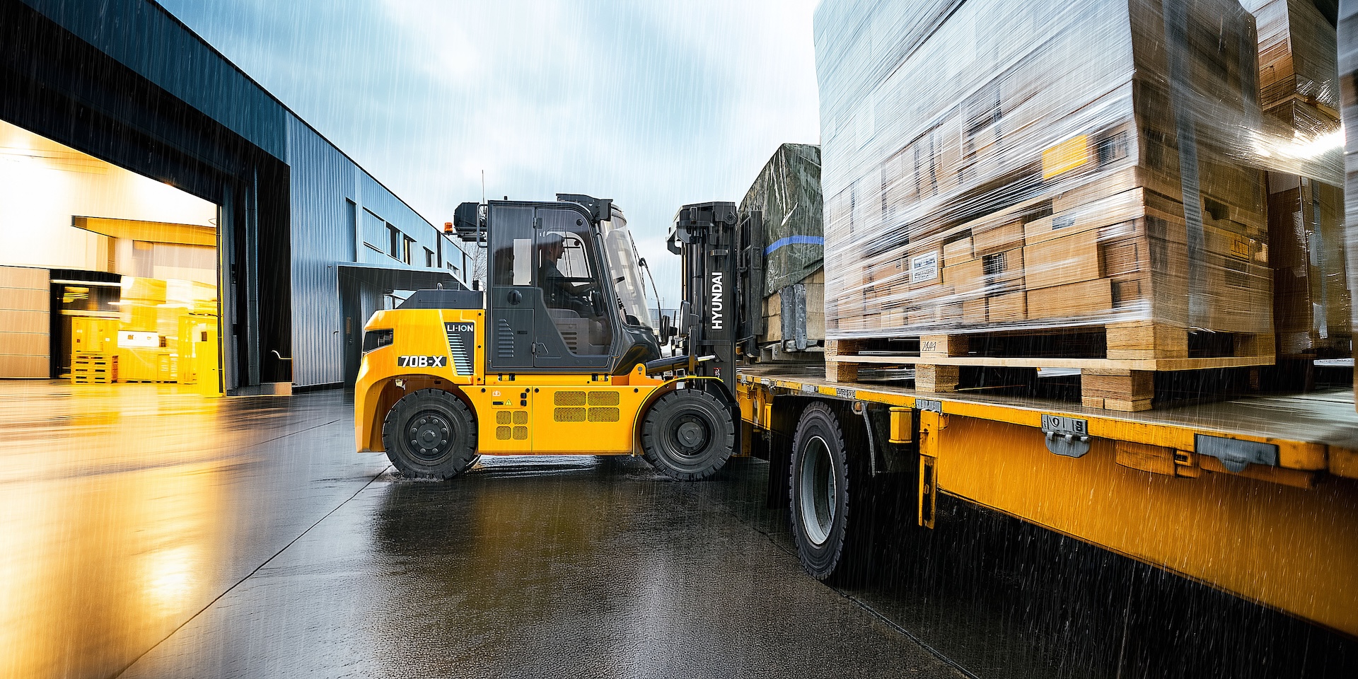 nieuweheftruckkopen.nl-Hyundai-60B-X-70B-X-80B-X-80B-XL-90B-X-Li-Ion-elektrische-vorkheftrucks-heftrucks-forklifts-heavy-zware-heftruck-handling-dieplader-transport