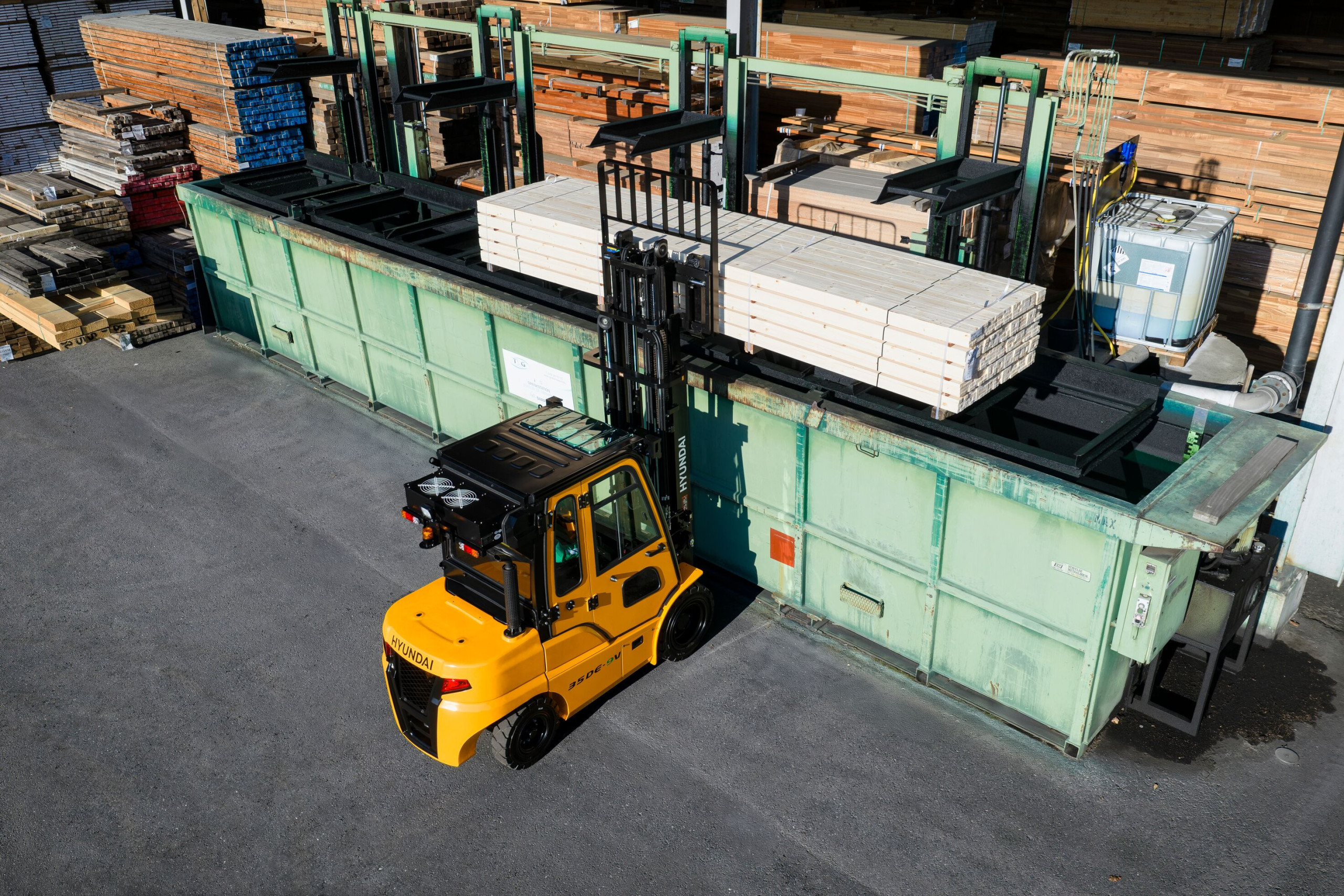 www.nieuweheftruckkopen.nl-diesel-heftruck-25DE-9V-30DE-9V-35DE-9V-diesel-vorkheftruck-forklift-25ton-3ton-35ton-2500kg-3000kg-3500kg-5-scaled